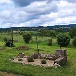 Maison Conviviale Pres De Avec Jardin, 100 M² *
